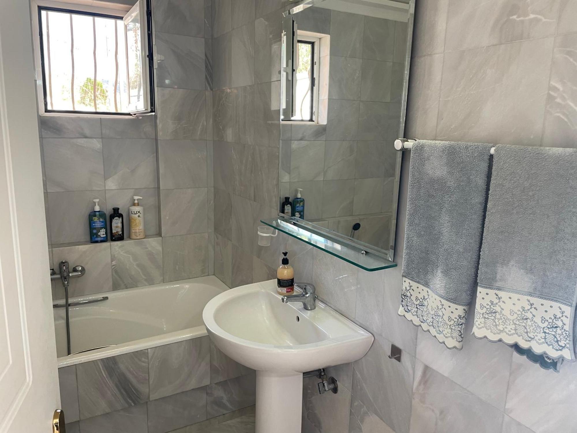 Eagles Nest Villa Athenian Riviera In Aghia Marina Near Lagonisi, Next To The Beach Close To Athens Airport Agia Marina  외부 사진