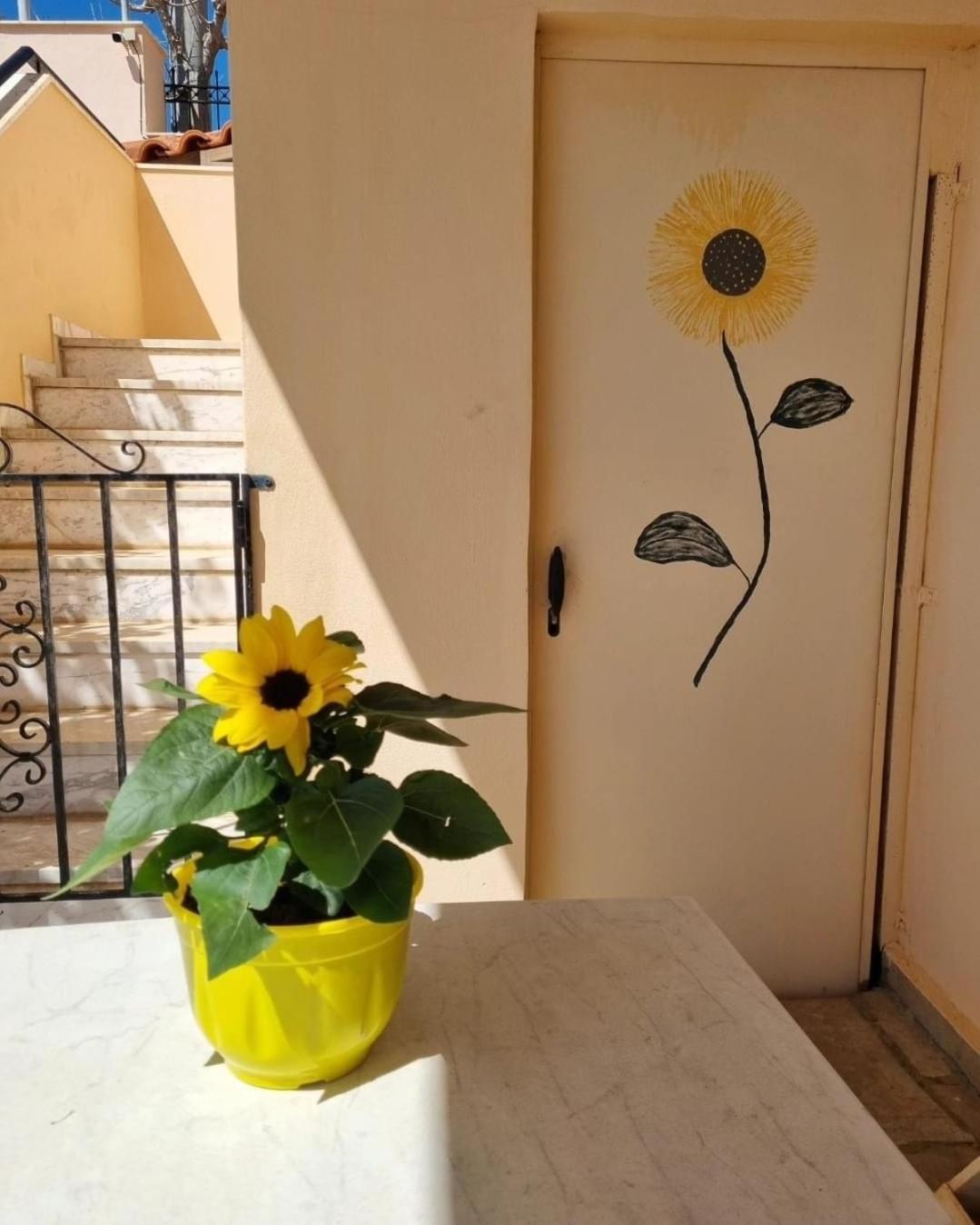 Eagles Nest Villa Athenian Riviera In Aghia Marina Near Lagonisi, Next To The Beach Close To Athens Airport Agia Marina  외부 사진