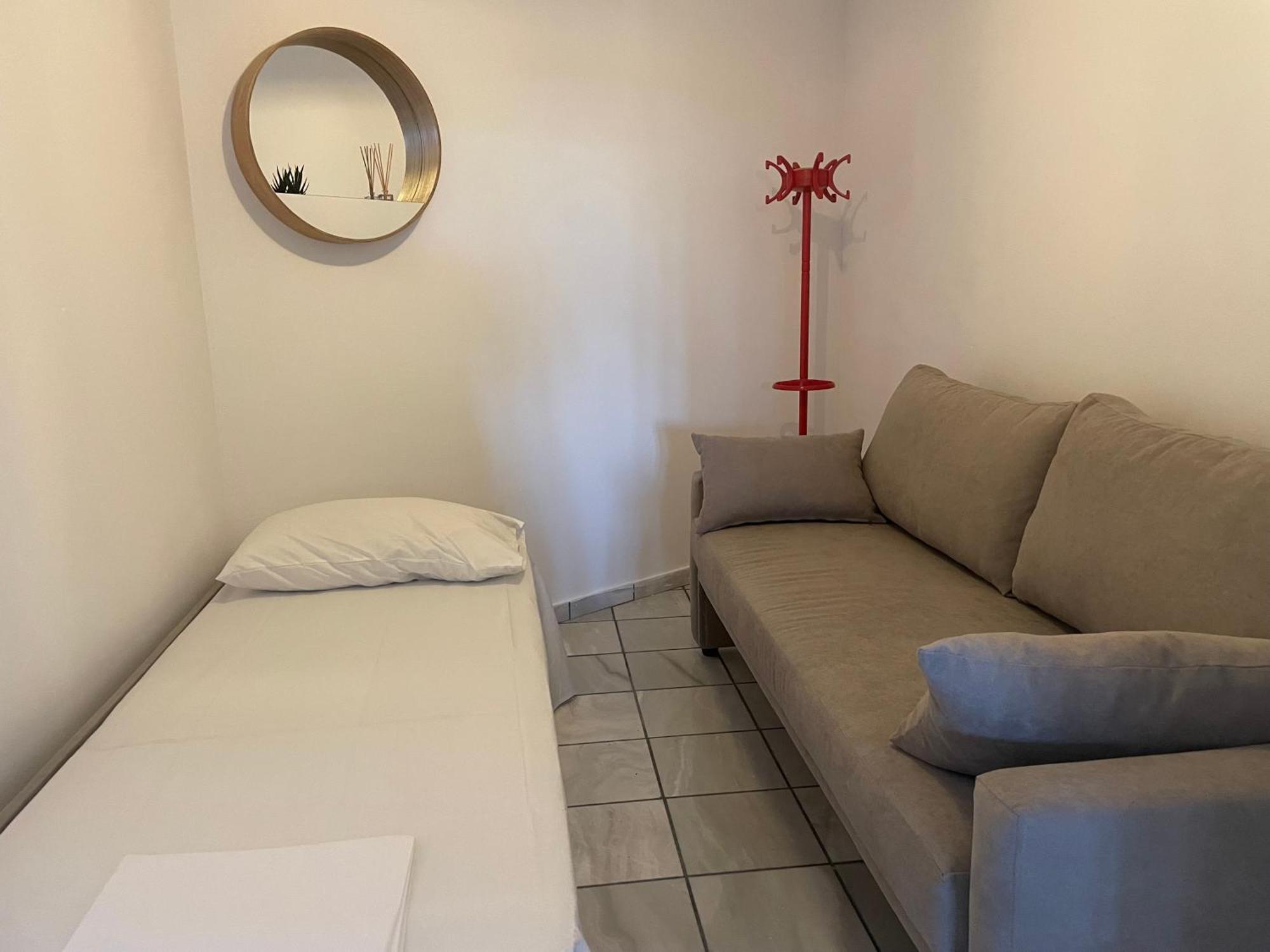 Eagles Nest Villa Athenian Riviera In Aghia Marina Near Lagonisi, Next To The Beach Close To Athens Airport Agia Marina  외부 사진